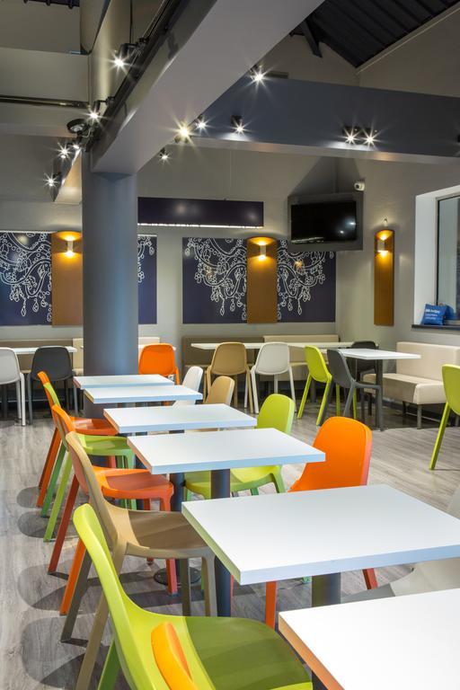 Ibis Budget Aubagne Paluds Agora Экстерьер фото