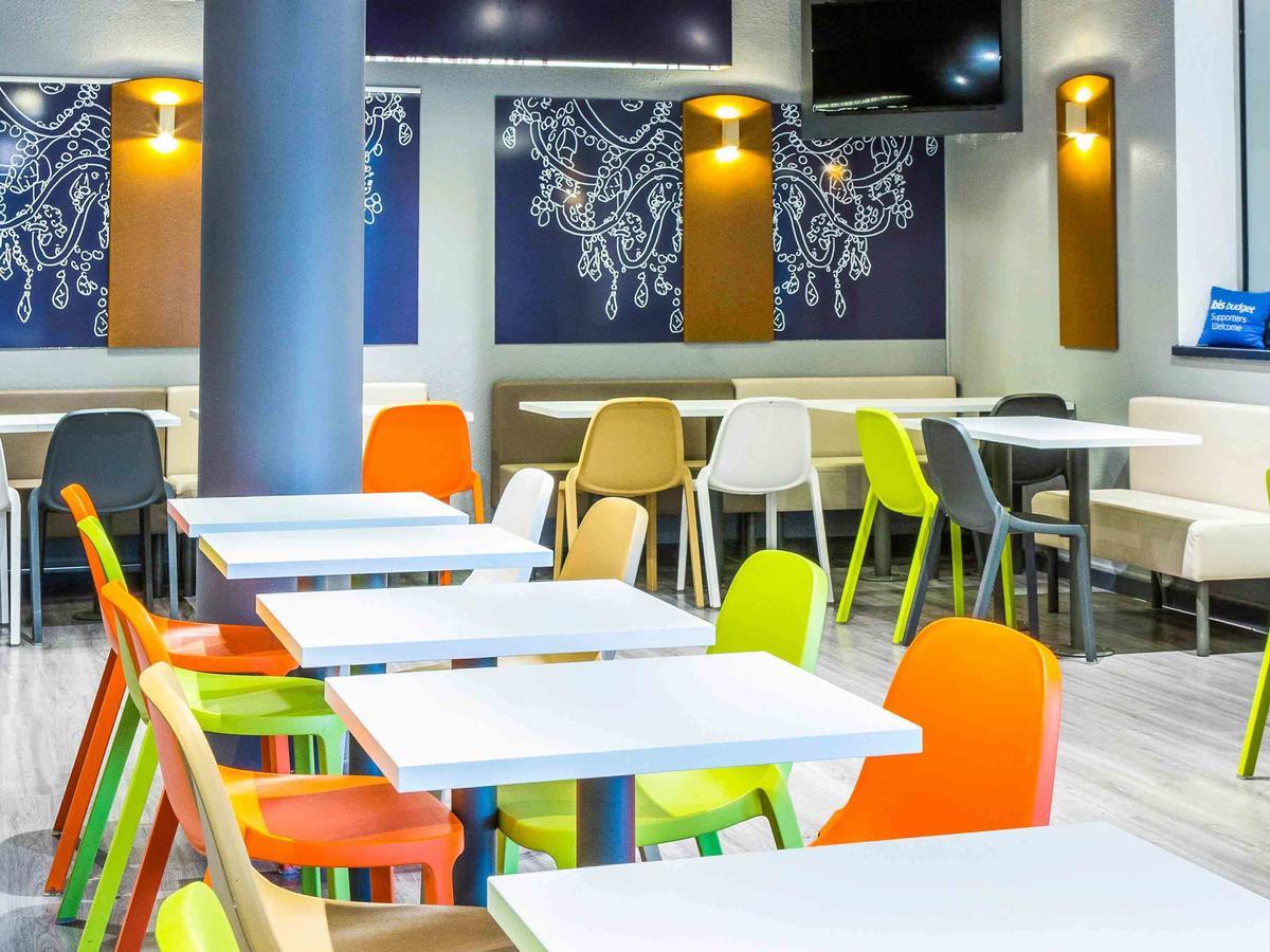 Ibis Budget Aubagne Paluds Agora Экстерьер фото